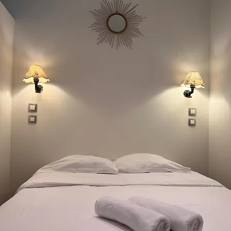 B032 Grand Au Marche Forville