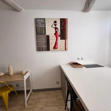 B032 Grand Au Marche Forville